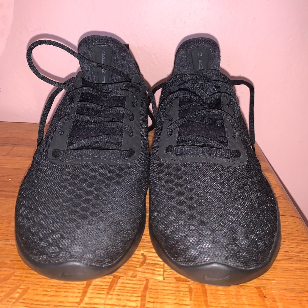 Nike black running foam sneakers